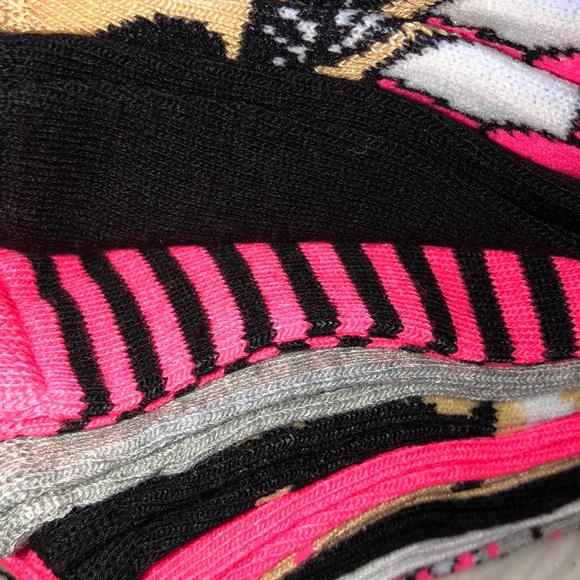 2 FOR $25 💕Betsey Johnson 10 pack socks - Picture 5 of 7